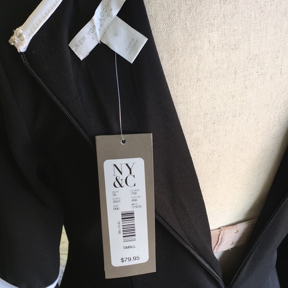 NWT high low bell sleeve black & white dress - Picture 6 of 8